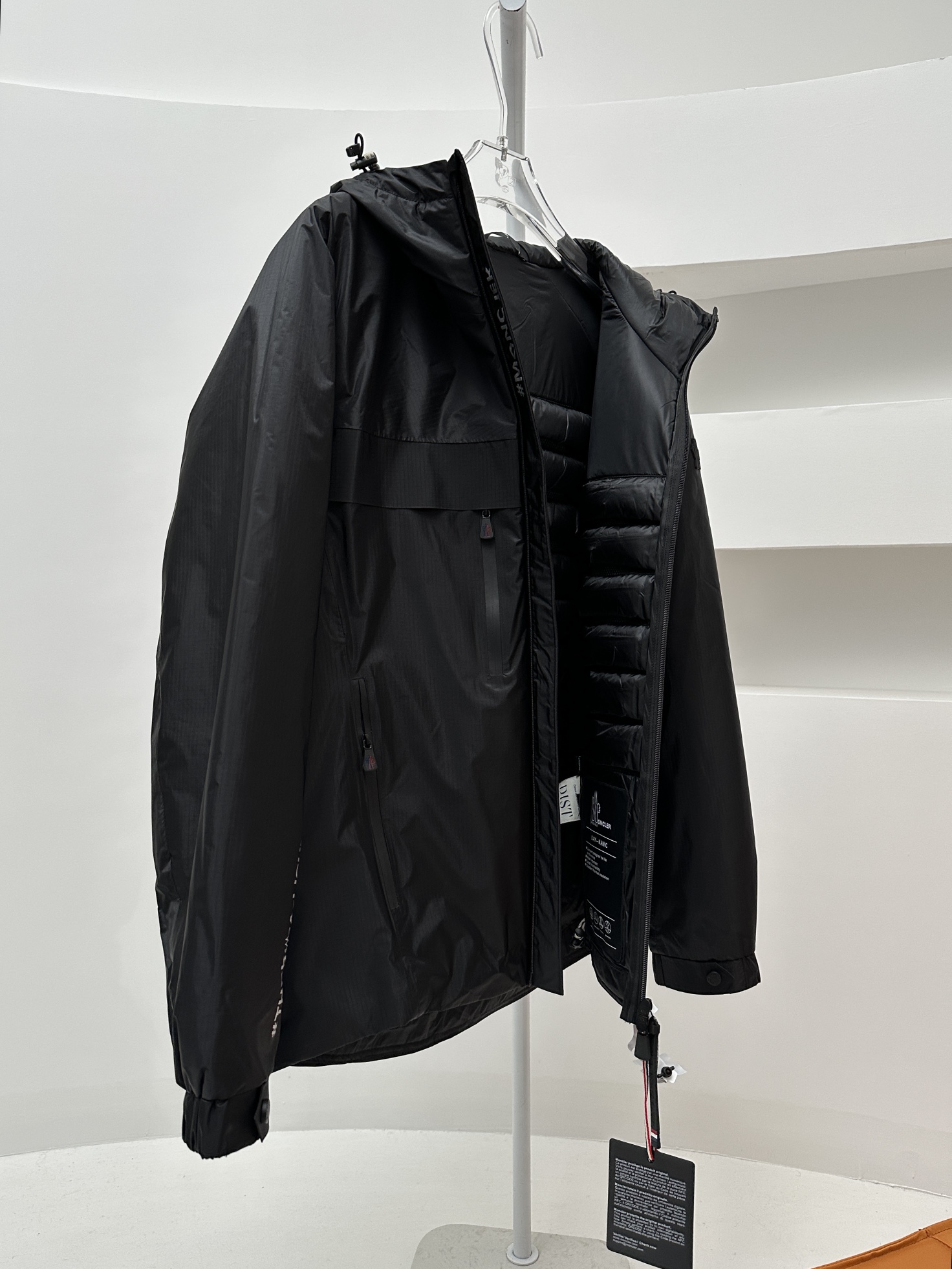 MONCLER(モンクレール) スーパーコピー ダウンジャケット人気メンズ|スーパーコピーn級優良店 9 MONCLER(モンクレール) スーパーコピー ダウンジャケット人気メンズ|スーパーコピー服